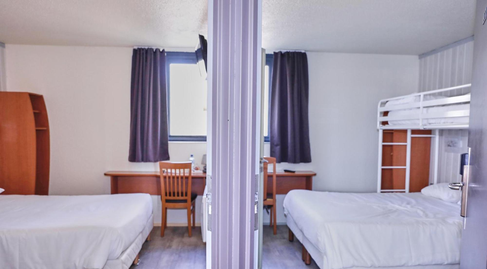 Brit Hotel シャンベリ エクステリア 写真