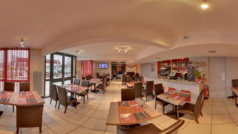 Brit Hotel シャンベリ エクステリア 写真